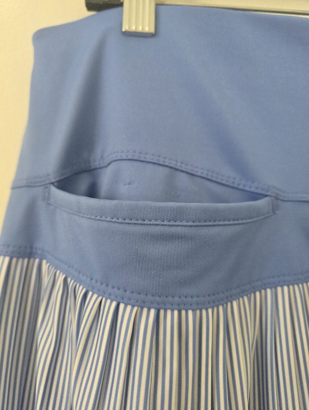 Lucky in Love Gradient Pleated Skort Size Large - Picture 10 of 14